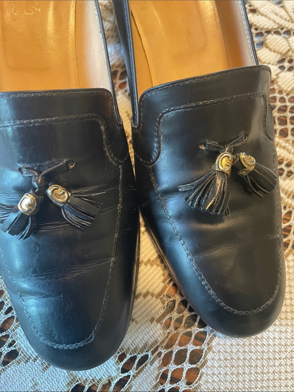Gucci Black Leather Tassel Mid-Heel Loafers - Women's - Picture 2 of 12